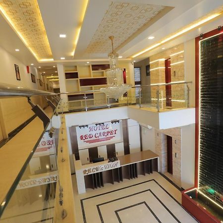 Hotel Sahib'S Red Carpet - Family & Corporate Hotel Chain Agra  Dış mekan fotoğraf