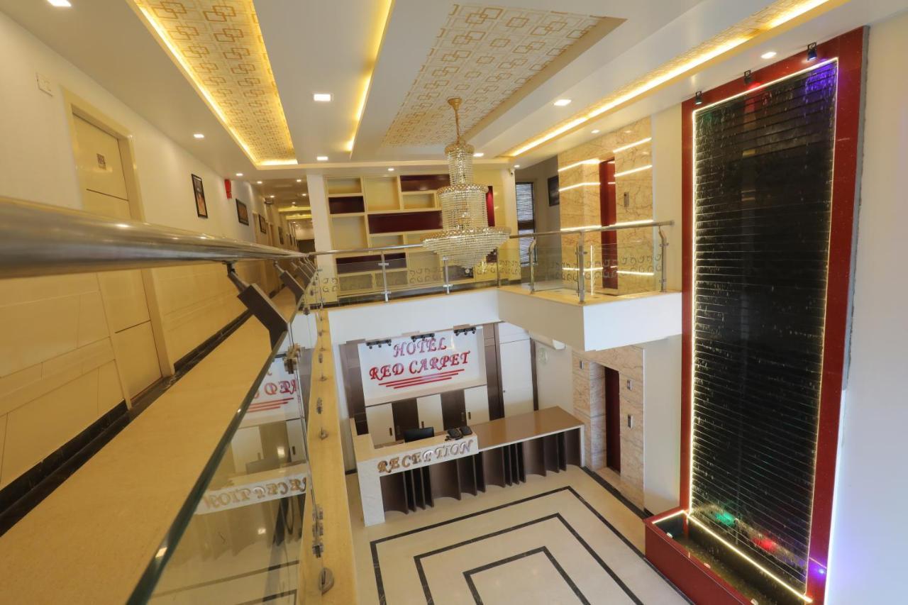 Hotel Sahib'S Red Carpet - Family & Corporate Hotel Chain Agra  Dış mekan fotoğraf
